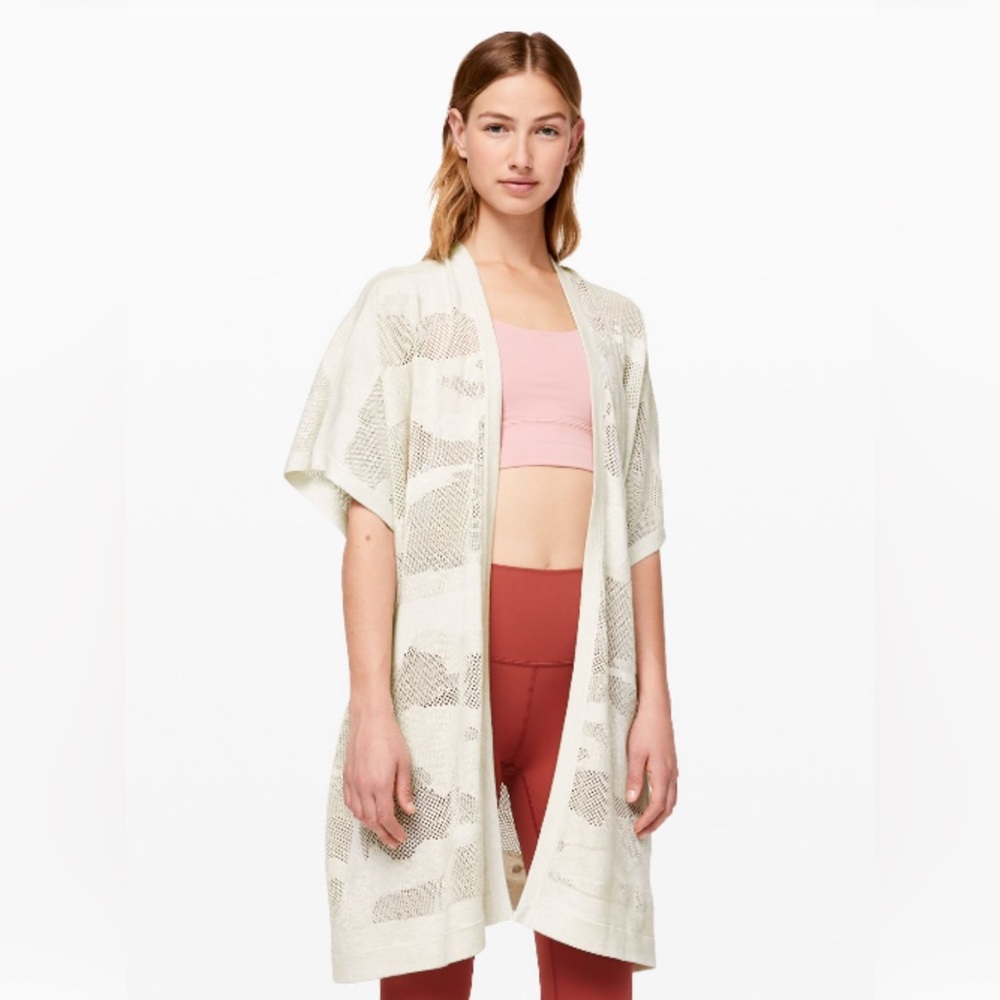 Lululemon Find Your Light Wrap
